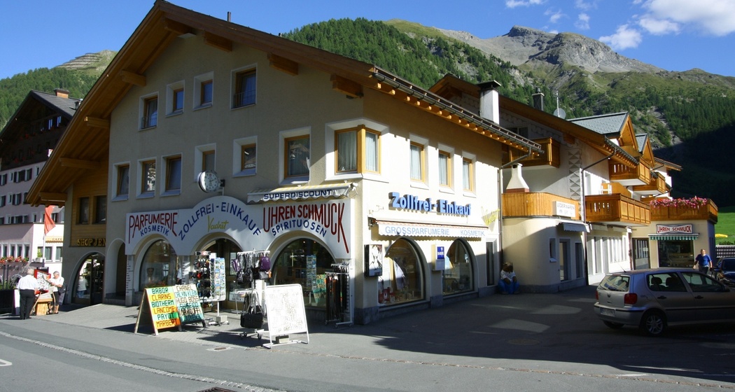 Zollfrei Einkauf Vadret (oua_24118200_image)