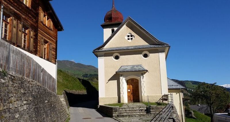 Kapelle Sogn Giusep, Surcasti