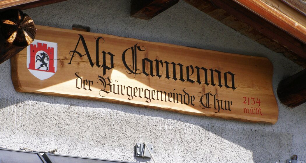 Carmenna Hütte auf Boden der Bürgergemeinde Chur