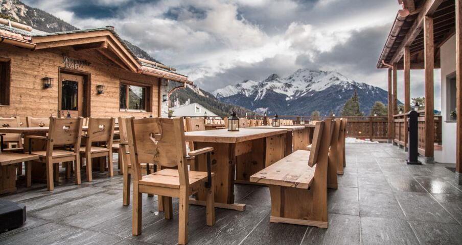 Aussenbereich Hotel Sarain