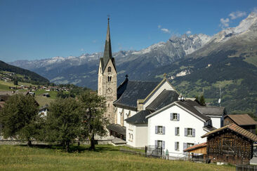 Pfarrkirche St. Peter und Paul Meierhof, Obersaxen