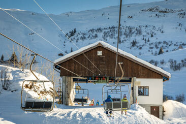 Sesselbahn Talstation Valata - Cuolm Sura