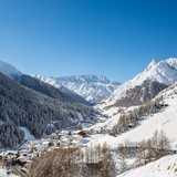 Talwanderweg im Winter (oua_25851616_image)