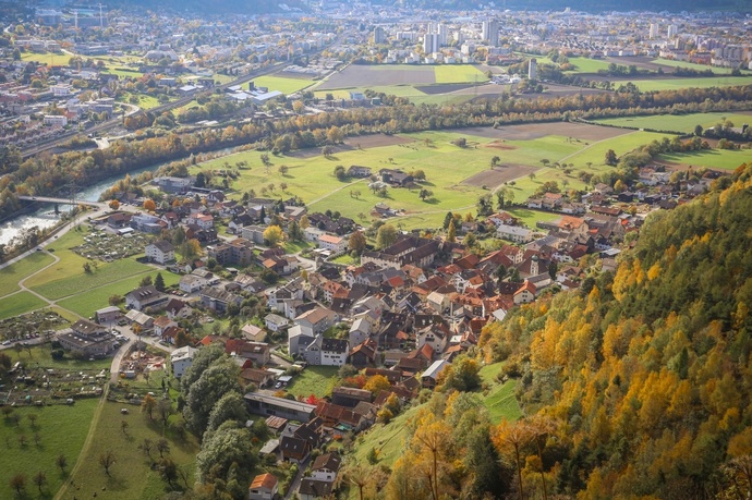 Haldenstein mit Rhein