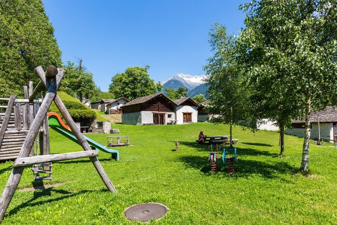 Sport und Spielplatz (oua_26244985_image)