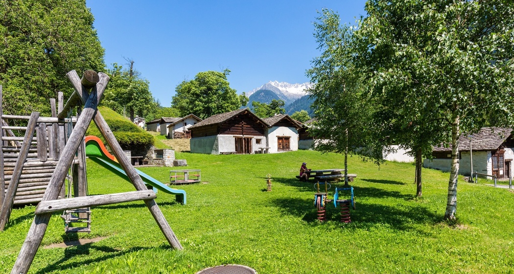 Sport und Spielplatz (oua_26244985_image)