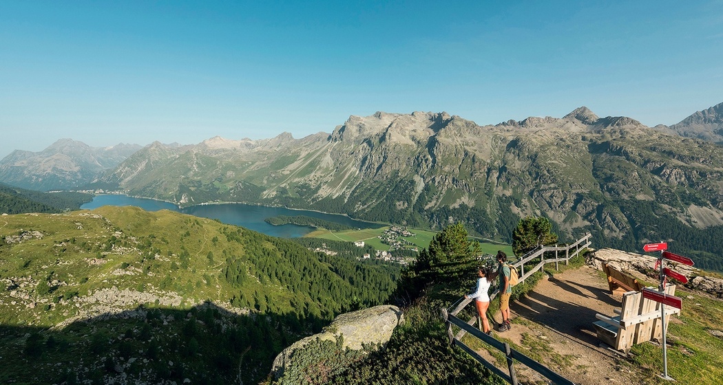 Aussicht Corvatsch Furtschellas in Richtung Sils