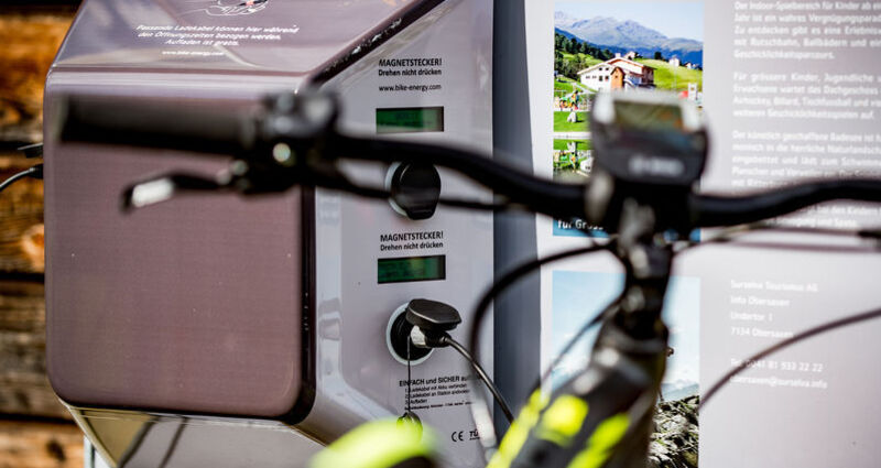 E-Bike Ladestation Disentis/Mustér Bahnhof (oua_28096129_image)