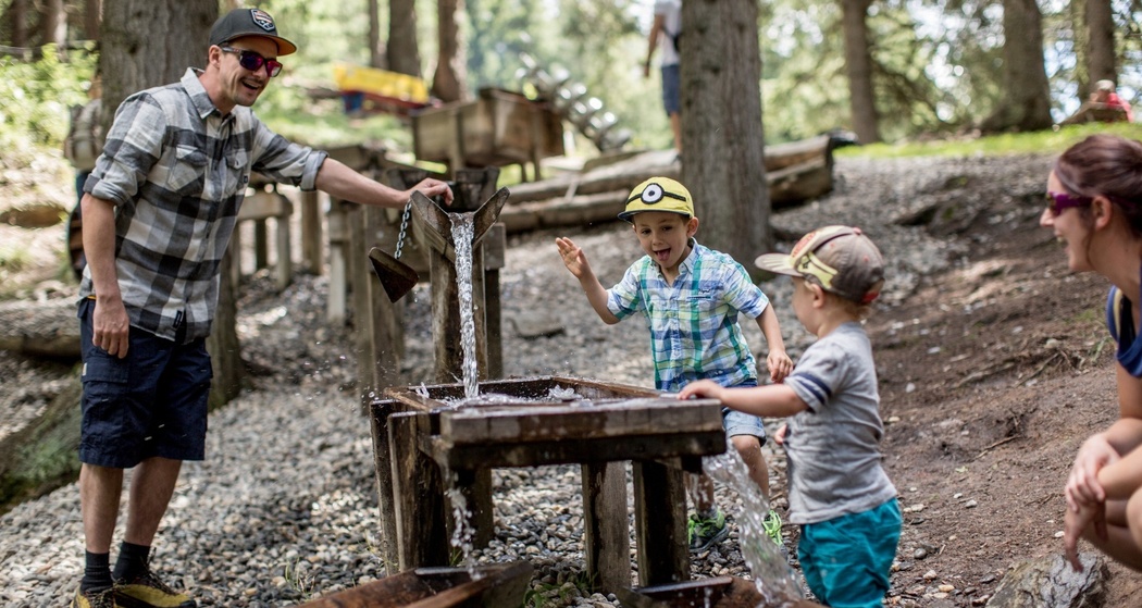 Globi Wanderweg, Wasserspiel