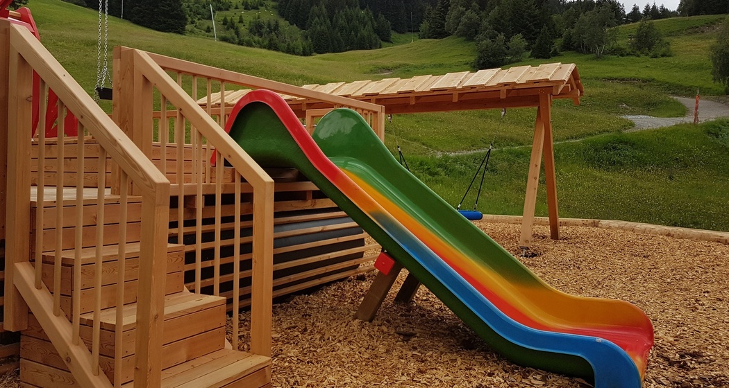 Spielplatz und „LIKEaBIKE Park“ Tigignas (oua_30816071_image)