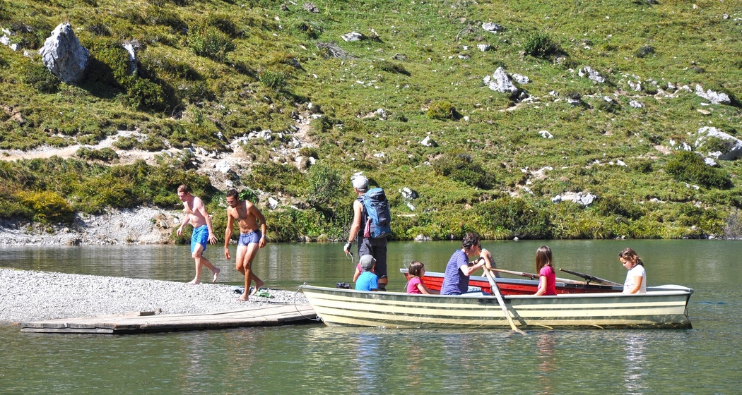 Baden und oder Boot fahren, jeder wie er mag.