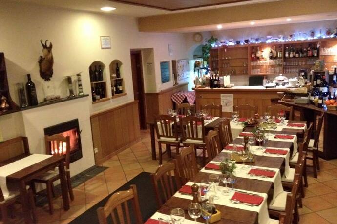 Grotto Laura (oua_31387683_image)