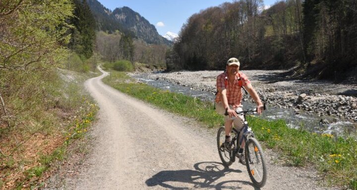 Auf dem Radweg 21 von Klosters nach Sargans