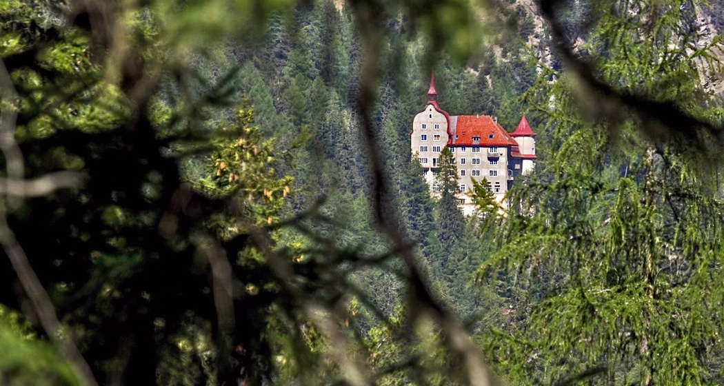 Tschlin – Vnà – Sinestra – Ramosch (oua_32231554_image)