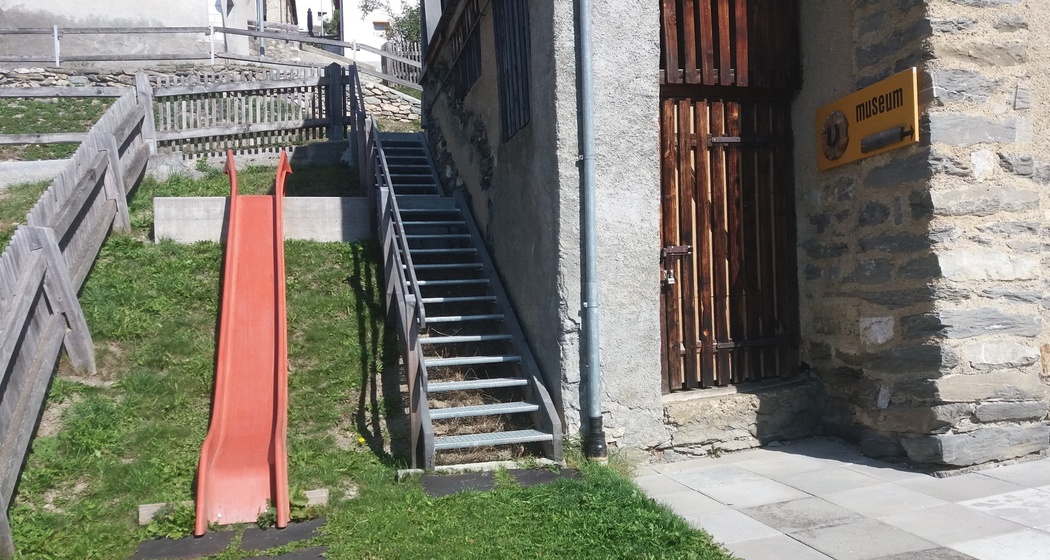 Spielplatz Vnà (oua_33060529_image)