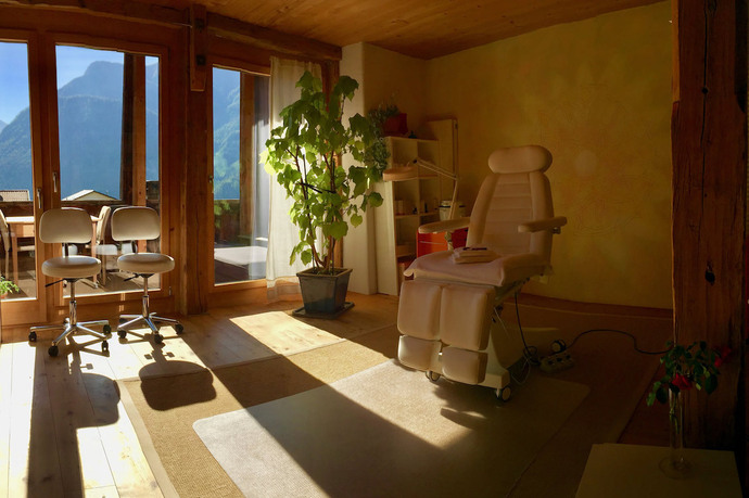 Cosmétiques naturels et traitements de massage - Ursina Margadant (oua_33600477_image)