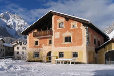 Aussenansicht Sport Muglin