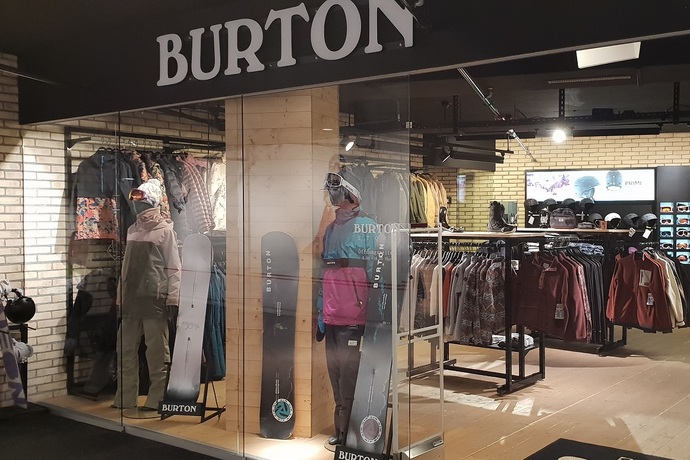 Burton Store Laax (oua_35344540_image)