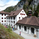 Altes Bad Pfäfers vor der Taminaschlucht