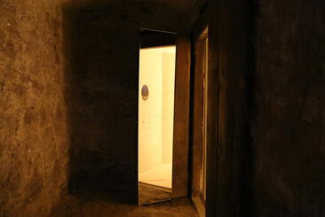 Eingang zur begehbaren Skulptur