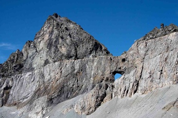 Veduta di Martinsloch e Tschingelhörner