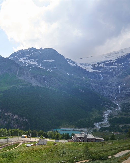 Alpes Grüm