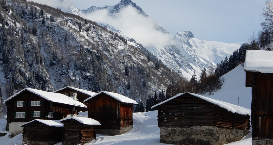 Mompé Medel Bauernhäuser