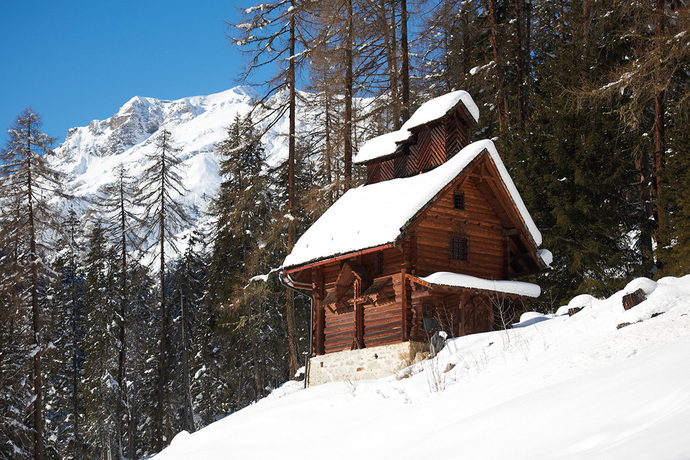 Kapelle Mengelberg an einem sonnigen Wintertag