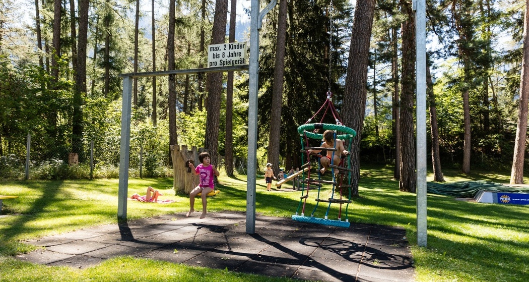 Kinderspielplatz Badi Thusis