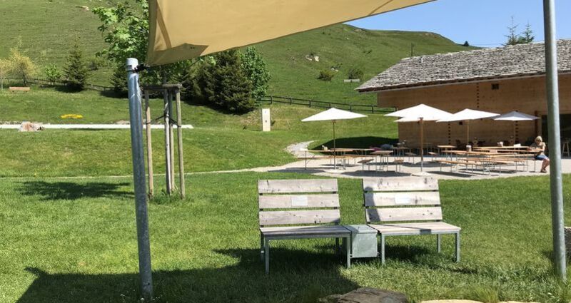 Lesebank Davos Munts, Vattiz (oua_39457139_image)