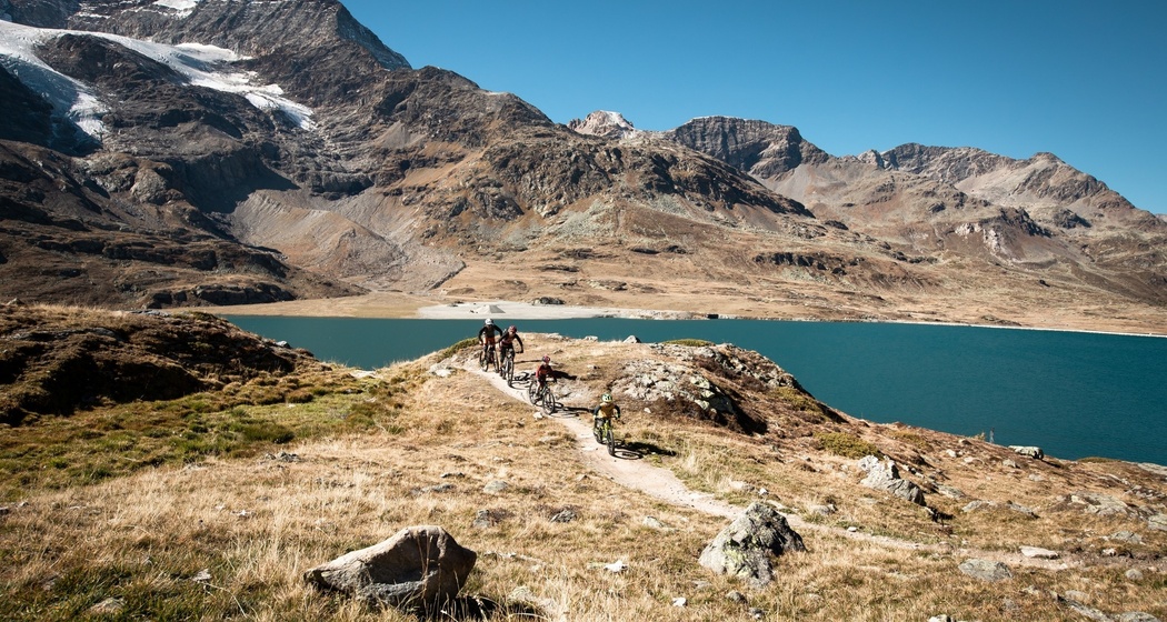 Biker am Lago Bianco