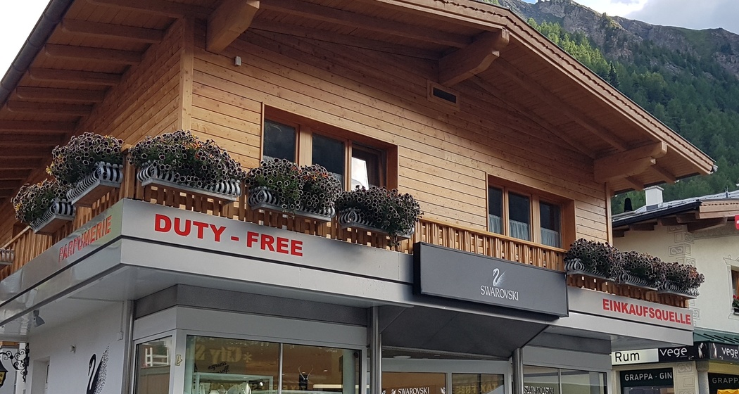 Einkaufsquelle Zegg Swarovski Shop (oua_40114543_image)