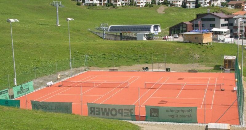 Tennisplatz, Vella (oua_40464312_image)