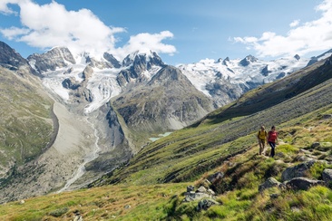 Montée vers la Fuorcla Surlej