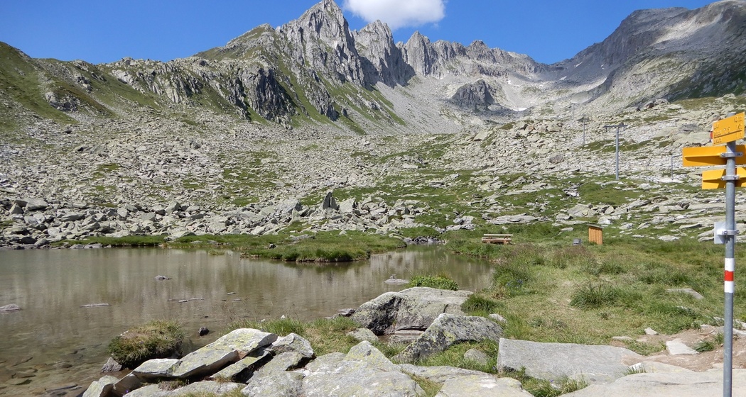 Gendusas Dadens erster See mit Grillstelle