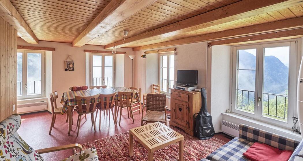 Wanderung von den Monti di Saurù nach Landarenca im Tessin (oua_41534090_image)