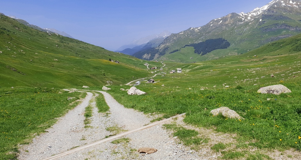 Blick von der Septimerstrasse Richtung Bivio
