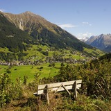 Bank mit Aussicht über Klosters