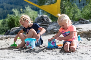 Am Badesee Lai Barnagn (oua_43185649_image)