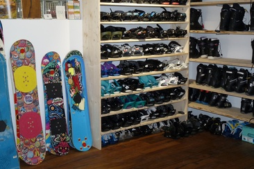 Snowboard Shop Sägerei (oua_44248668_image)