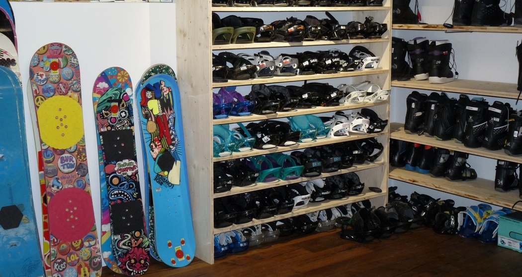Snowboard Shop Sägerei (oua_44248668_image)