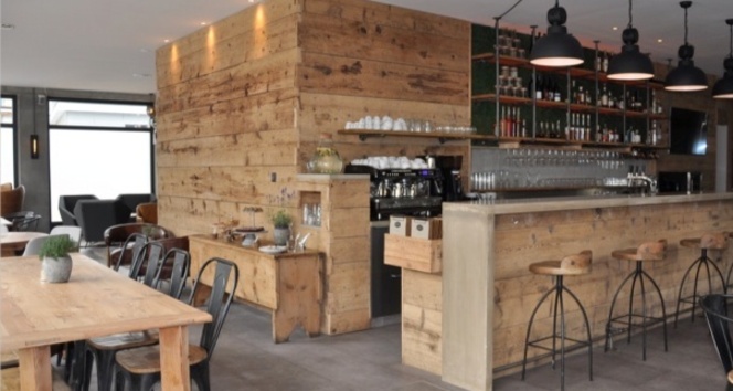 Lokal (oua_45096470_image)