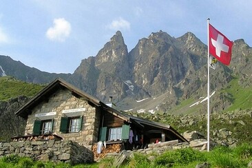 Hütte