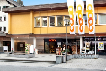 Coop (oua_45097701_image)