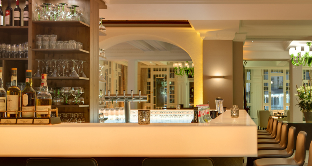 Carigiet-Bar (oua_45097719_image)