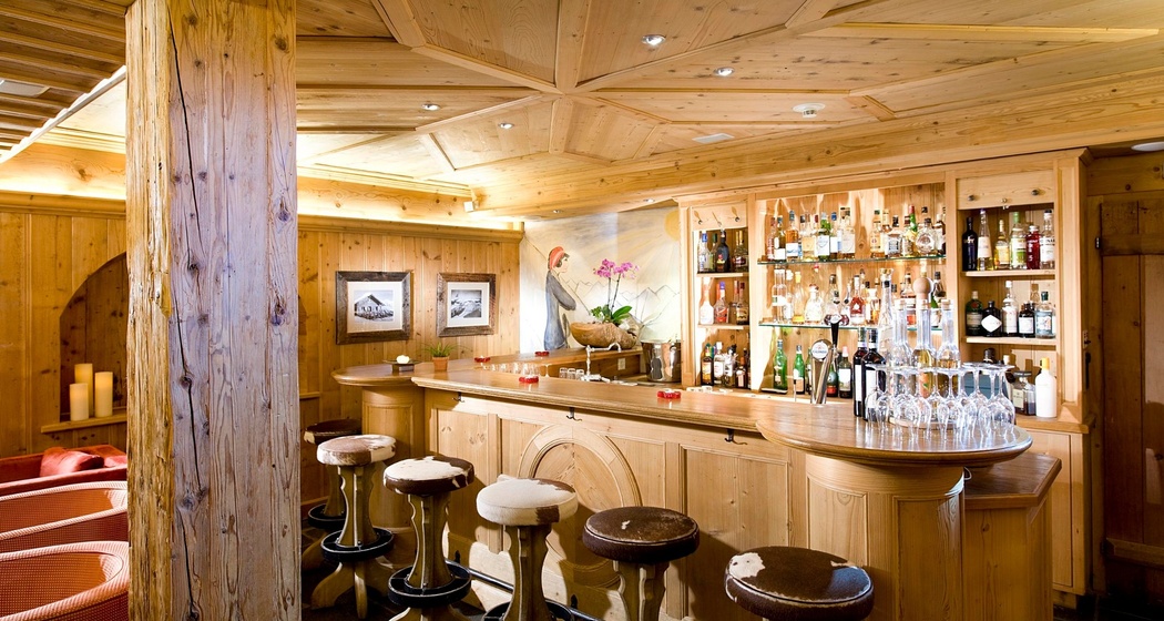 Alpina Bar (oua_45097760_image)