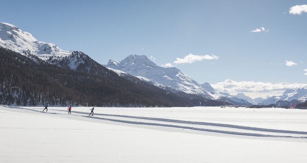 Engadiner Seenplatte mit Blick nach Maloja