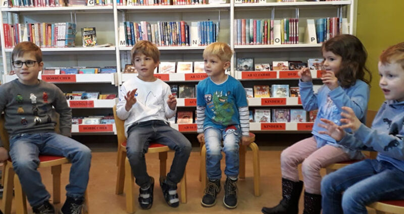 Bibliothek Obersaxen