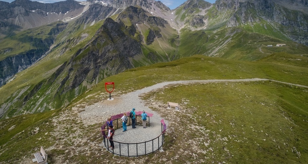 Beim Foto-Spot der Grand Tour of Switzerland