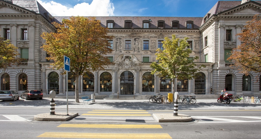 Stadtbibliothek & Ludothek